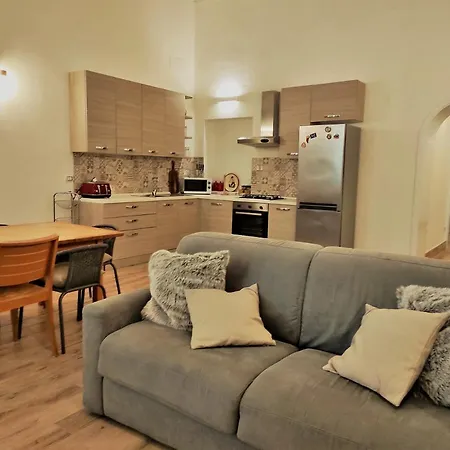 Athena Apartment- Ortigia Holidays Apartman *